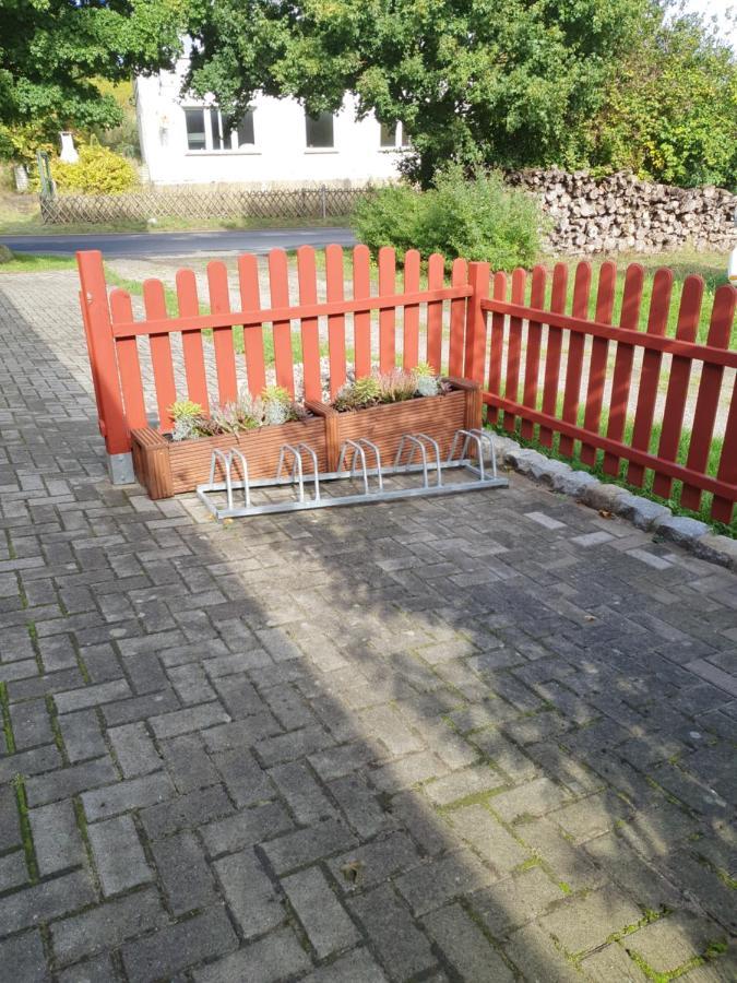 Ferienwohnungen Ruegen-Glueck Lohme Luaran gambar